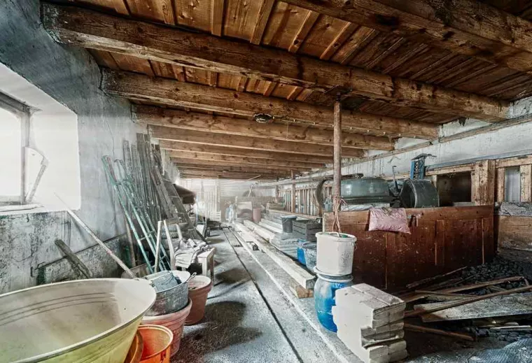 Poser du placo sur des poutres en bois, Saint-Raphaël, DG CONCEPT DECO